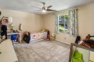335 Robin Hill Ln, Duncanville, TX 75137 - Photo 22