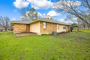 135 Prairie Creek Cir, Princeton, TX 75407 - Photo 16