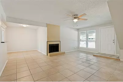 203 Trinidad Drive, Grand Prairie, TX 75052 - Photo 6