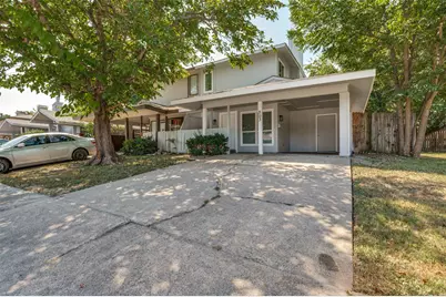 203 Trinidad Drive, Grand Prairie, TX 75052 - Photo 2