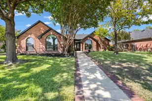 126 Silver Rock Dr, Trophy Club, TX 76262 - Photo 4