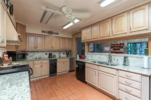 1334 Santos St, Abilene, TX 79605 - Photo 8