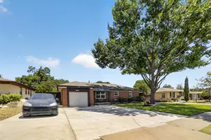 1912 Oldgate Ln, Garland, TX 75042 - Photo 2