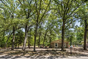 116 E Beachwood Loop, Trinidad, TX 75163 - Photo 2