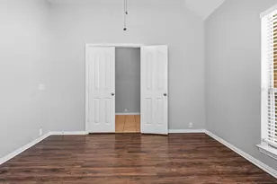 636 Brooks St, Crowley, TX 76036 - Photo 16