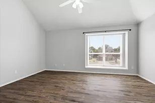 956 Sylvan Creek Dr, Lewisville, TX 75067 - Photo 24