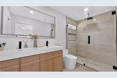 3757 Blue Trace Lane, Farmers Branch, TX 75244 - Photo 10
