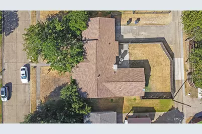 3757 Blue Trace Lane, Farmers Branch, TX 75244 - Photo 20