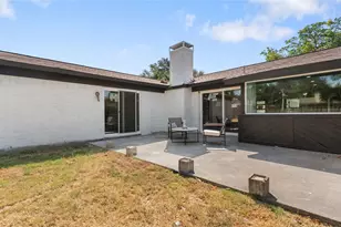 3757 Blue Trace Ln, Farmers Branch, TX 75244 - Photo 16