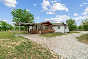 360 Co Rd 4358, Decatur, TX 76234 - Photo 2
