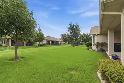 9901 Baywood Court, Denton, TX 76207 - Photo 32