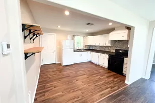 434 Woodlawn St, Sulphur Springs, TX 75482 - Photo 2