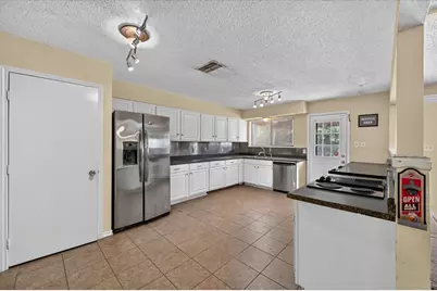 6512 High Country Trail, Arlington, TX 76016 - Photo 14