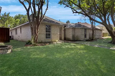 710 Austin Drive, DeSoto, TX 75115 - Photo 4