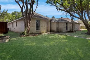 710 Austin Dr, DeSoto, TX 75115 - Photo 4
