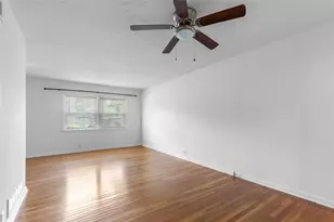 1015 W Sycamore St, Sherman, TX 75092 - Photo 2