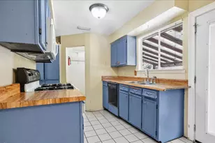 4209 Pioneer Rd, Balch Springs, TX 75180 - Photo 16