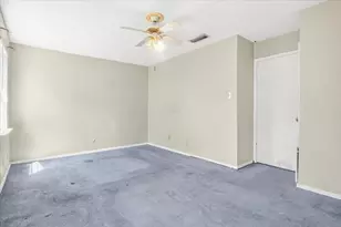 4209 Pioneer Rd, Balch Springs, TX 75180 - Photo 10