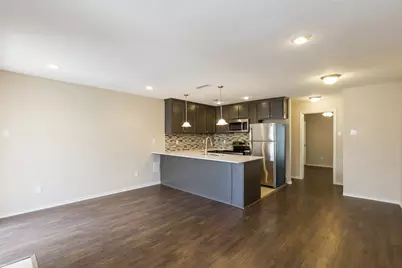 4545 Live Oak St Avenue #302, Dallas, TX 75204 - Photo 4