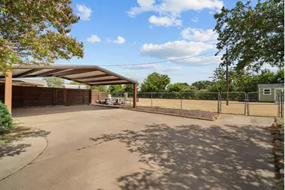 1910 Circleview Drive, Weatherford, TX 76087 - Photo 28