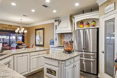 14 Jamie Court, Trophy Club, TX 76262 - Photo 8