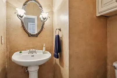 14 Jamie Court, Trophy Club, TX 76262 - Photo 20
