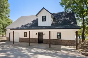 429 Meandering Way, Corsicana, TX 75109 - Photo 2
