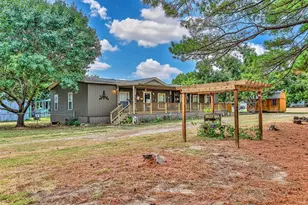 256 Newcastle Dr, Gordonville, TX 76245 - Photo 2