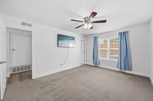 2304 Crestmeadow St, Denton, TX 76207 - Photo 8
