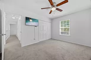2304 Crestmeadow St, Denton, TX 76207 - Photo 12