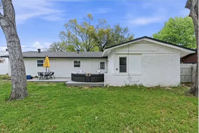 1920 Canterbury Street, Irving, TX 75062 - Photo 38