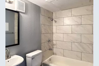 709 W Richmond Avenue #1, Fort Worth, TX 76110 - Photo 10