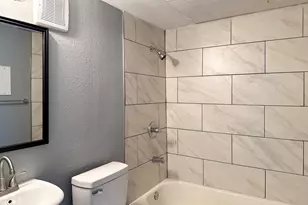 709 W Richmond Ave, Fort Worth, TX 76110 - Photo 10