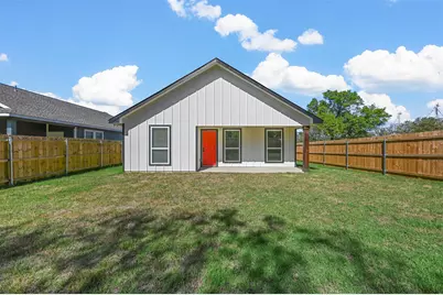 2307 Mill Street, Greenville, TX 75401 - Photo 18