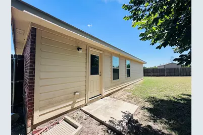 1703 Eagle River Trail, Lancaster, TX 75146 - Photo 18