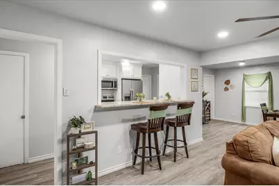 2244 Cambridge Drive, Irving, TX 75061 - Photo 10