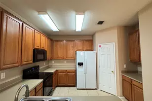 4001 Hawkins Dr, McKinney, TX 75072 - Photo 8