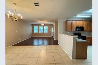 4001 Hawkins Drive, McKinney, TX 75072 - Photo 6