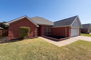 6037 Sundown Dr, Watauga, TX 76148 - Photo 1