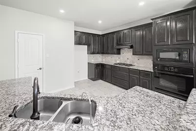 10005 Petrified Tree Lane, McKinney, TX 75072 - Photo 10