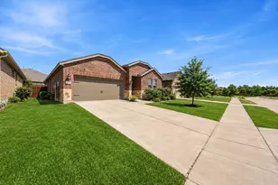 1928 Stinnet St, Anna, TX 75409 - Photo 2