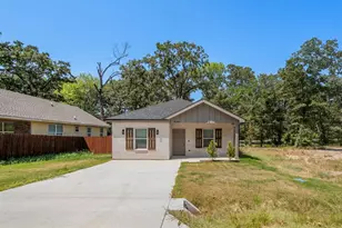 6144 Shawnee Dr, Mabank, TX 75156 - Photo 2