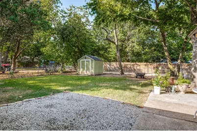 407 Floyd Street, Waxahachie, TX 75165 - Photo 22