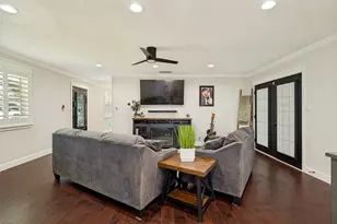 407 Floyd St, Waxahachie, TX 75165 - Photo 6