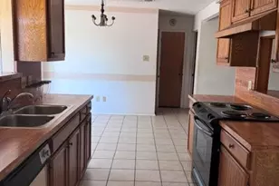 2703 Capistrano Ct S, Arlington, TX 76015 - Photo 12