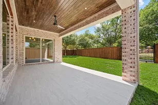 2105 Flat Creek Dr, Richardson, TX 75080 - Photo 34