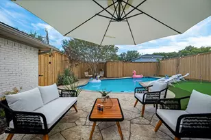 9034 Gunnison Dr, Dallas, TX 75231 - Photo 32