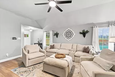 13778 Trail Stone Lane, Fort Worth, TX 76052 - Photo 10
