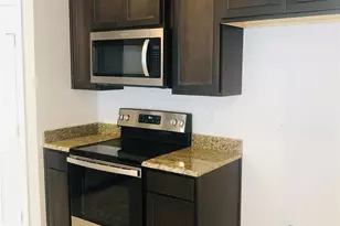 1719 Park St, Commerce, TX 75428 - Photo 2