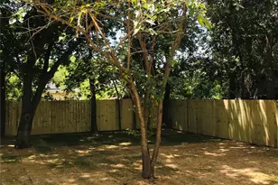 1719 Park St, Commerce, TX 75428 - Photo 18